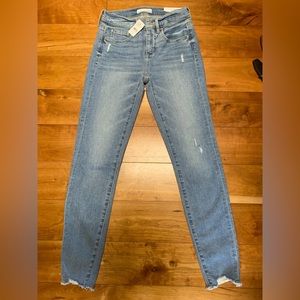 NWT loft slim pocket skinny jeans, size 24/00